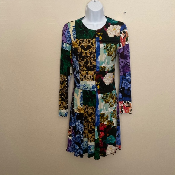 Alice + Olivia Delora Mixed Print Knit Dress - Size 4 - Picture 3 of 9